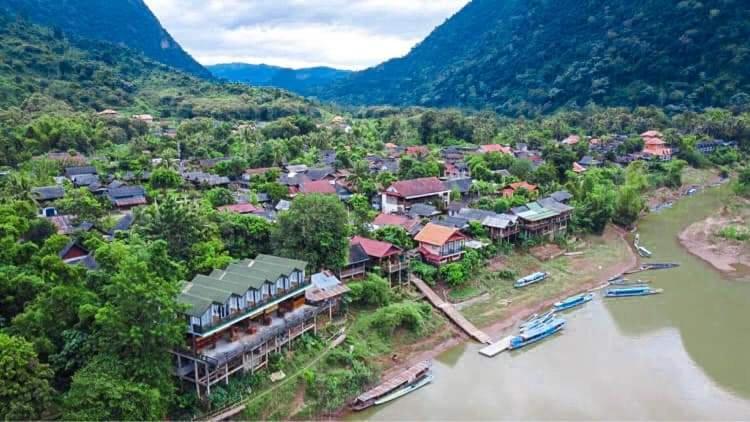 Lattanavongsa Guesthouse And Bungalows Bannjojnua Kültér fotó