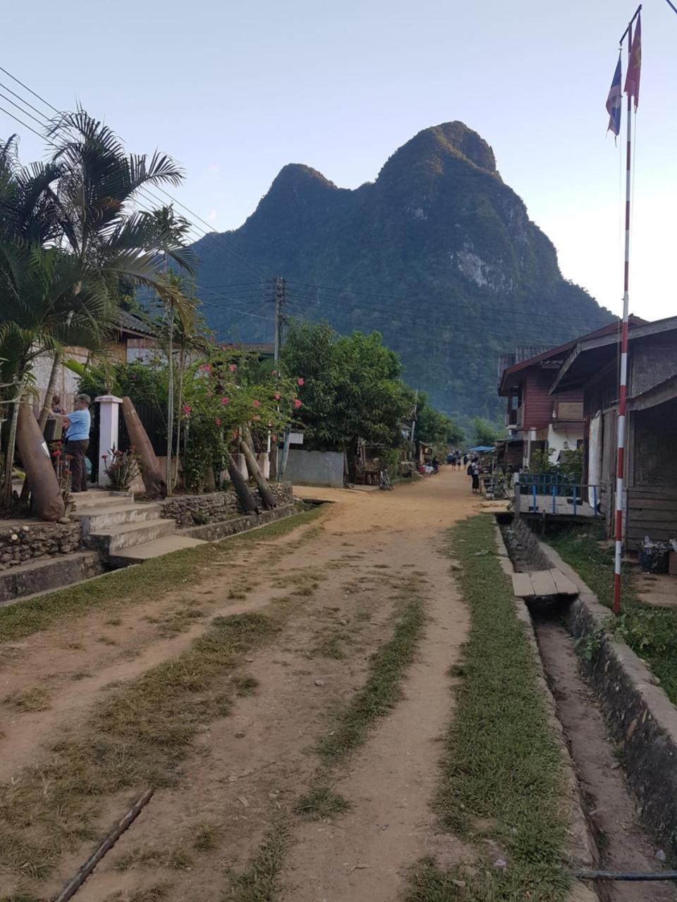 Lattanavongsa Guesthouse And Bungalows Bannjojnua Kültér fotó