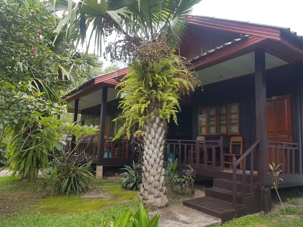 Lattanavongsa Guesthouse And Bungalows Bannjojnua Kültér fotó